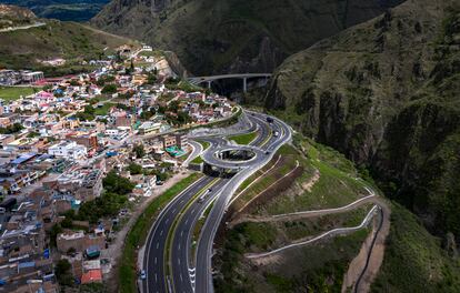 Concesión de la autopista Rumichaca-Pasto, en Colombia, construida y operada por Sacyr.