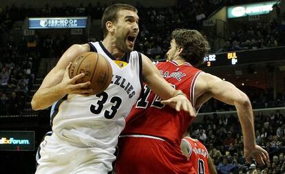 Marc y Pau Gasol, en el Memphis-Chicago disputado en diciembre