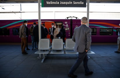 Estación de trenes Joaquín Sorrolla, en Valencia.