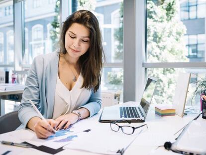 La empresa puede dar formación puntual fuera de horario a un empleado en ERTE