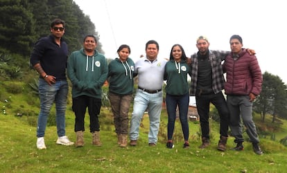 Parte del equipo de investigación. De izquierda a derecha: Fernando García, Angel Osorio, Cinthia Flores, Alberto Almazán, Miriam Poblete, Daniel Valente y Giovany Sánchez.
