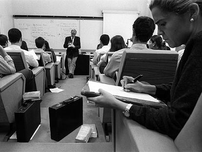 Alumnos en una clase del Instituto de Empresa.