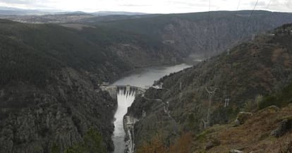 Embalse de Santo Estebo de Ribas de Sil, Ourense, gestionado por Iberdrola.