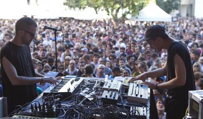 Actuaci&oacute;n de Jacques Greene en el SonarVillage del Festival S&ograve;nar 2012 de Barcelona.