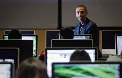 Josep Lluís Micó, especialista en les tecnologies aplicades a la informació.