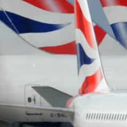 Aviones de British Airways en el aeropuerto