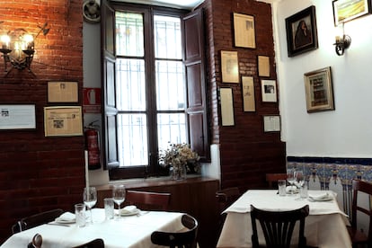 Interior del restaurante El Tormo, en Madrid.