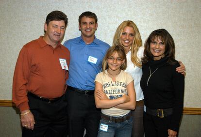 Jamie, Bryan, Jamie Lynn, Britney e Lynne Spears, na Louisiana.