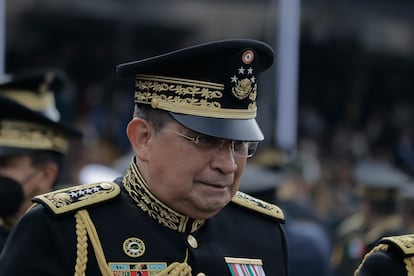 Sandoval, durante un desfile militar en la Ciudad de México.