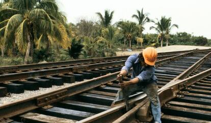 Obras ferroviária no México.