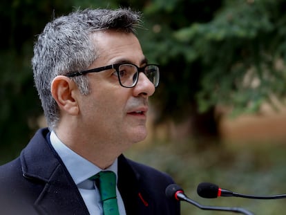 El ministro de la Presidencia, Justicia y Relaciones con las Cortes, Félix Bolaños, este miércoles en Madrid en declaraciones a los medios de comunicación.