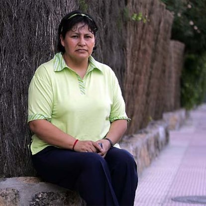 María H., que ha solicitado el retorno voluntario a Bolivia, ayer en Madrid.
