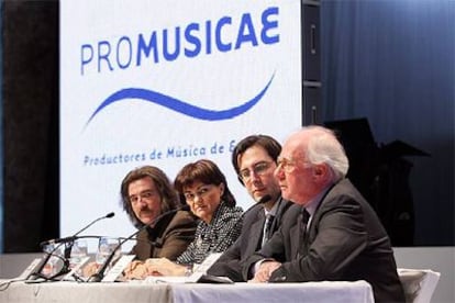 Luis Cobos, Carmen Calvo, Antonio María Guisasola y Eduardo Bautista (de izquierda a derecha).