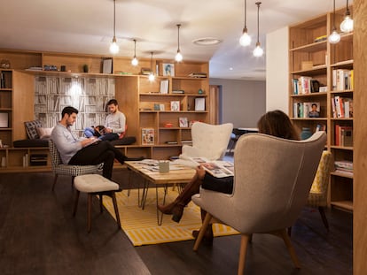 ‘Coliving’: ¿vuelve la comuna, invento ‘hipster’ o es que ya nadie puede pagarse un piso?