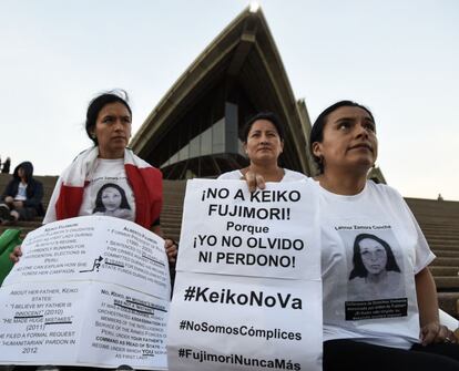 Protestos contra a candidata presidencial Keiko Fujimori, na terça-feira, em Sydney.