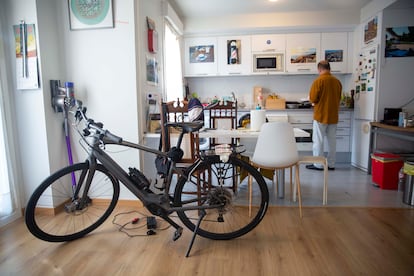 Interior of a VPO home in San Sebastián, on October 10.