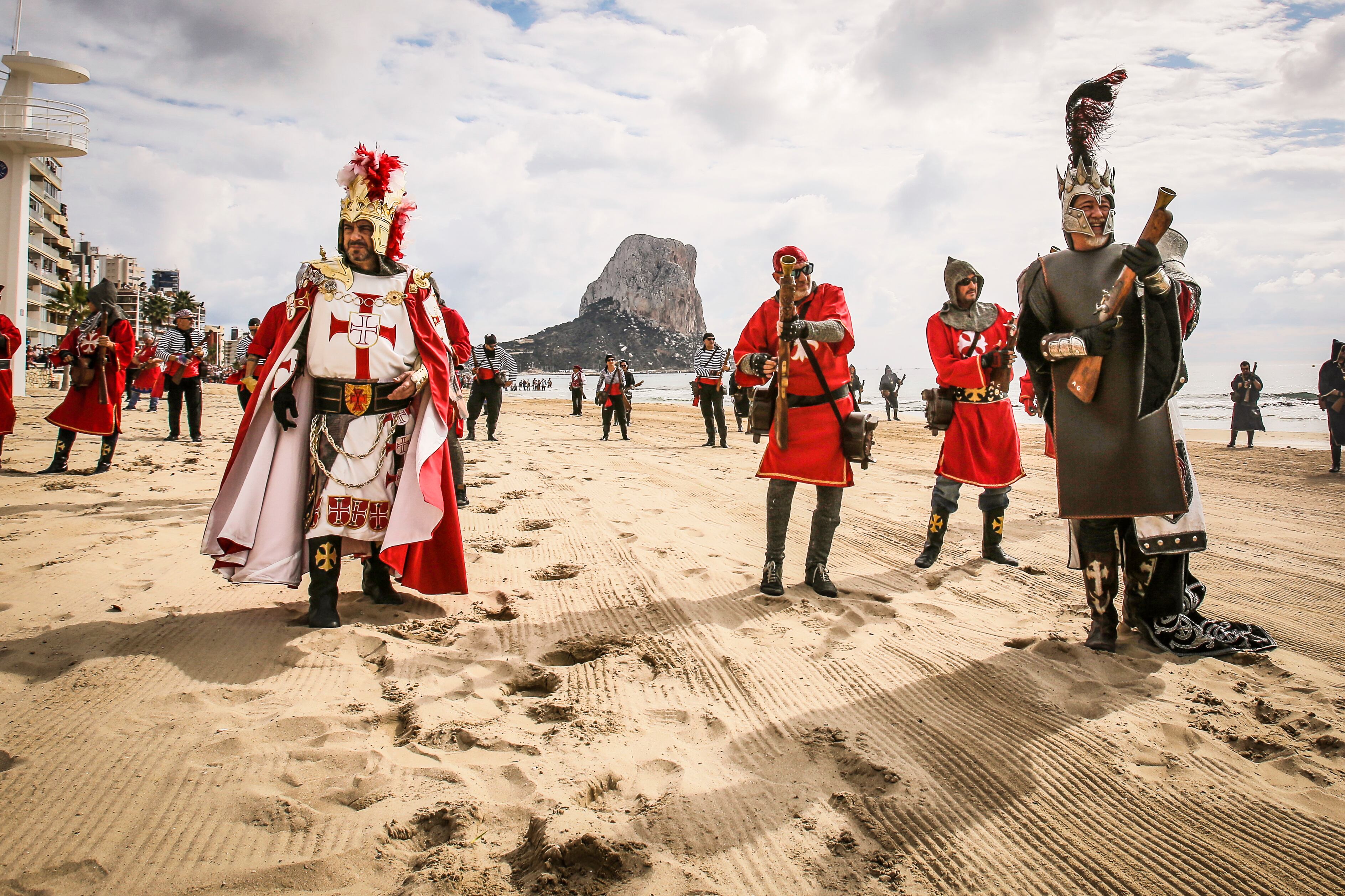 Desembarco en la fiesta de Moros y Cristianos, en Calpe (Alicante, España)