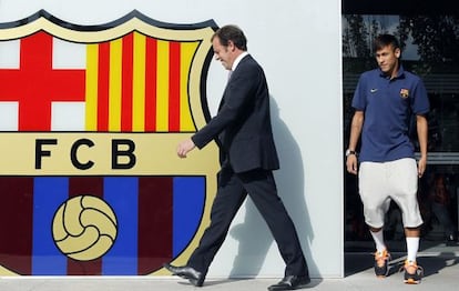 Rosell e Neymar, na apresentação do jogador.