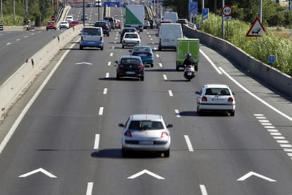 Los primeros galones, en la A-42 de Getafe (Madrid).