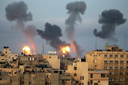 Ataques aéreos en el sur de la frontera de Gaza.