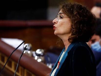 La ministra de Hacienda, María Jesús Montero, durante el plenoDel Congreso de los Diputados.