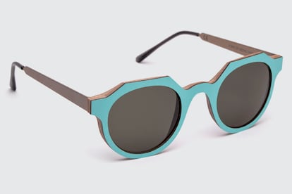 Gafas de Nina Mur (225 euros). A la venta en el portal de firmas españolas Smart Luxury.