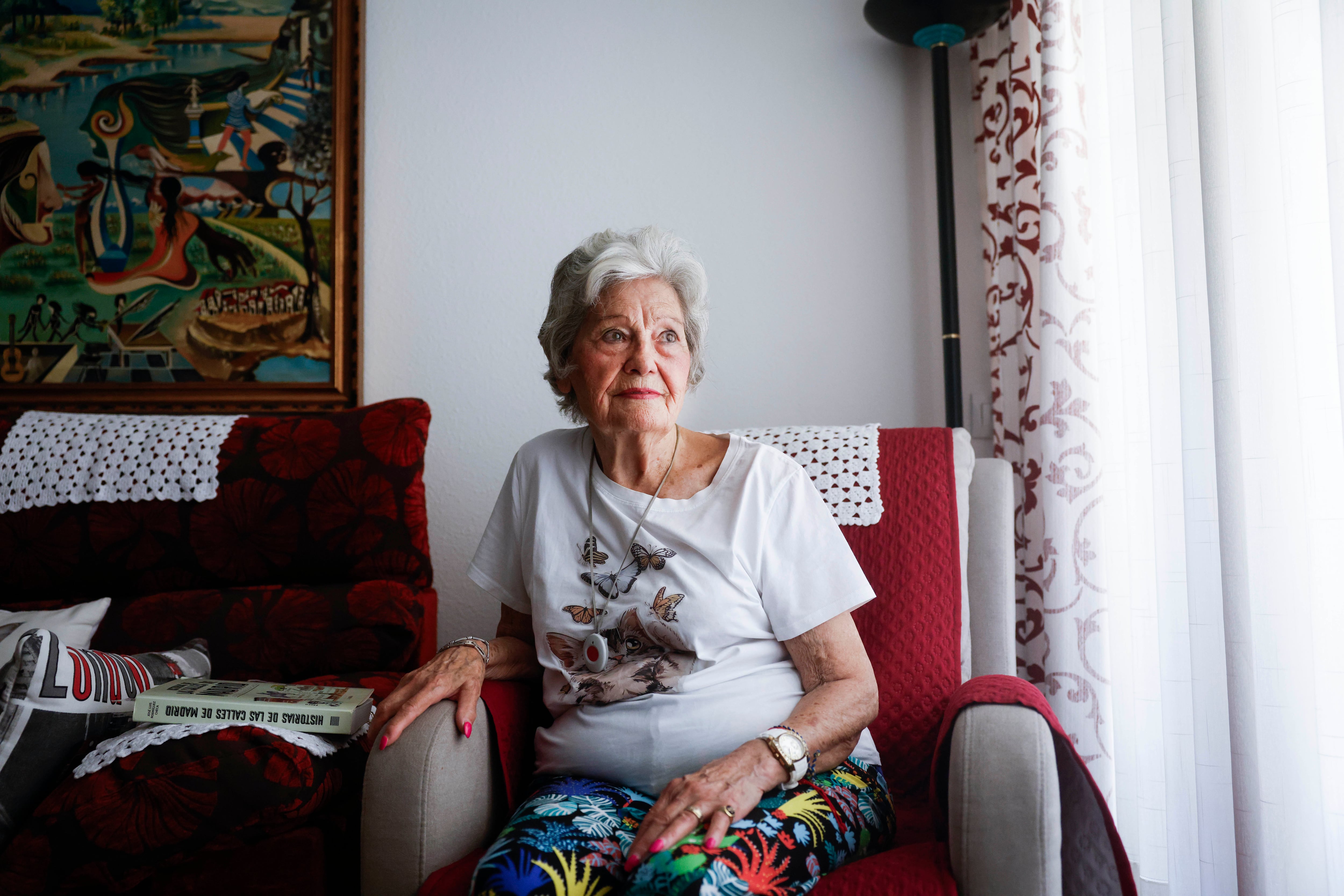 Así vacían la cuenta de una señora de 90 años tras robarle el móvil: “Te dan largas para hacer muchas operaciones”
