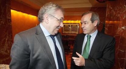 El presidente de Renfe, Teófilo Serrano, y el presidente y consejero delegado de Dragados, Marcelino Fernández Verdes.