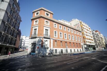 Fachada del edificio de Prado 30, antes okupado por La Ingobernable.