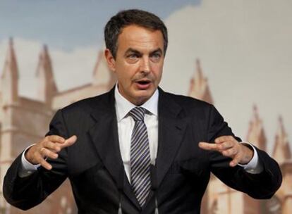 El presidente del Gobierno, José Luis Rodríguez Zapatero, el pasado viernes en Palma de Mallorca.