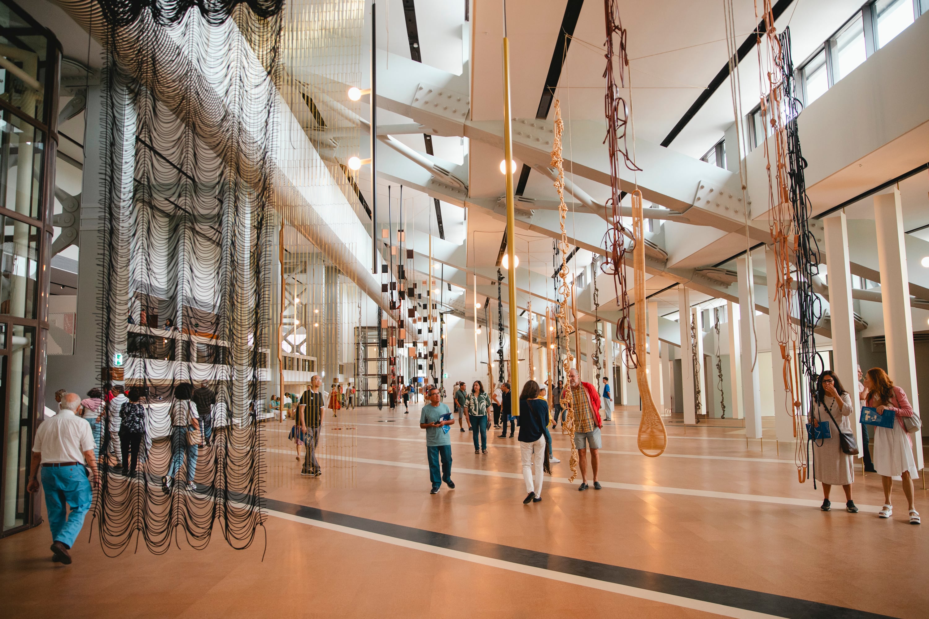 Un edificio flexible que deja entrar la naturaleza para el Centro de Arte Moderno Gulbenkian, en Lisboa