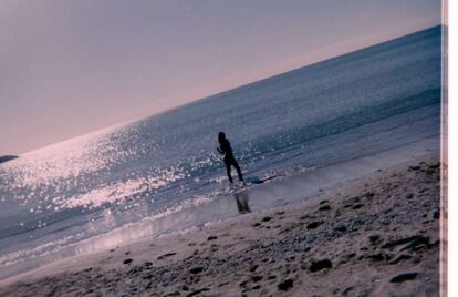 “Le hice esta foto a mi amiga porque nos gusta mucho ir a la playa. Cuando fuimos era uno de los primeros días que hacía buen tiempo en Málaga y nos dimos el primer baño del año”.