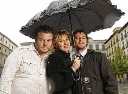 Íñigo González, Ania Iglesias y Koldo Sagastizábal participaron en el primer <i>reality</i> de España, <i>Gran Hermano.</i>