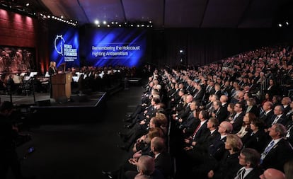 Reuven Rivlin se dirige a los líderes mundiales congregados en el foro del Holocausto, este jueves en Jerusalén.