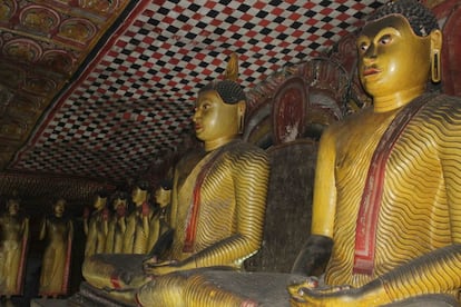 Estatuas de Buda en Dambulla.