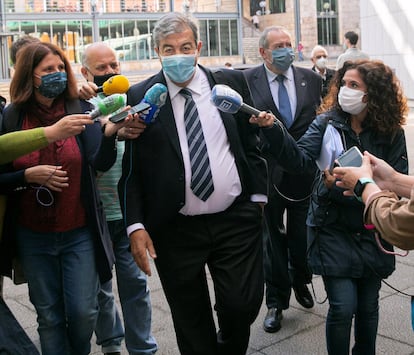 El fundador de Foro Asturias, Francisco Álvarez-Cascos, acude a declarar al juzgado de instrucción número 2 de Oviedo el pasado 23 de septiembre.