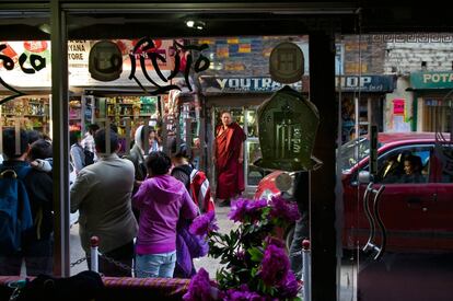 El centro de Dharamsala es cóctel social e internacional… En la imagen, vista desde el hotel Tíbet.