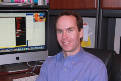 Kevin Scannell, profesor de Matemáticas, en su despacho de la Universidad de San Luis.