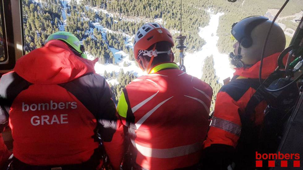 Muere un excursionista al caer 100 metros por una ladera en el Pirineo de Lleida