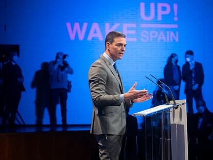 El presidente del Gobierno, Pedro Sánchez, interviene en la inauguración de la segunda edición del foro económico español Wake Up Spain este lunes.