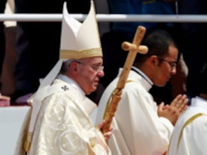 El Papa Francisco oficia una misa en Bolivia