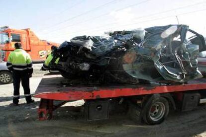 Estado en el que quedó el Fiat Brava del accidente de Seseña. Hubo tres muertos.