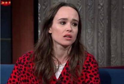 Ellen Page em um momento de sua participação no programa de Stephen Colbert.