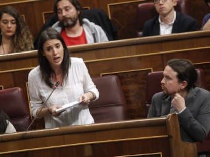 No debería escandalizar que los líderes de Podemos se compren un chalé en la sierra, salvo a ellos mismos