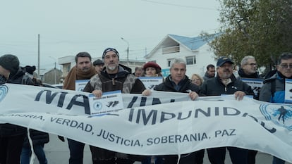 Excombatientes en el documental 'Las voces del silencio'.