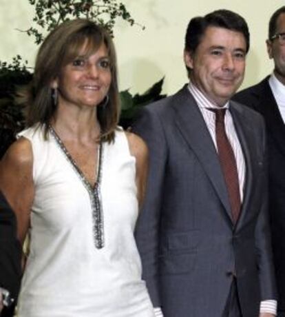 GRA002. MADRID, 18/12/2013.- Fotografía de archivo (30/09/2013) de Lourdes Cavero, esposa del presidente de la Comunidad de Madrid, Ignacio González, que ha sido imputada por la juez de Instrucción del juzgado número 5 de Estepona (Málaga) por su presunta implicación en blanqueo de capitales en el caso de la compra de un ático en Estepona (Málaga), propiedad del matrimonio. EFE/Kiko Huesca