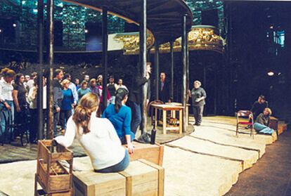 Un grupo de cantantes ensaya en el Liceo la versión de &#39;Peter Grimes&#39;, de Pasqual y Pons.