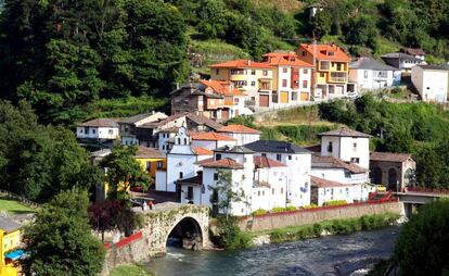 Pueblo de Cangas del Narcea, en Asturias.