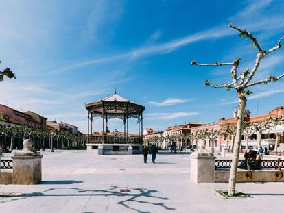 La plaza de Cervantes en Alcalá de Henares (Madrid).