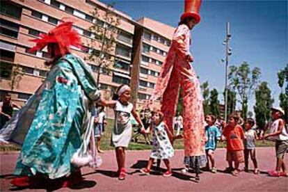 Imagen del desfile en el parque de Diagonal Mar.